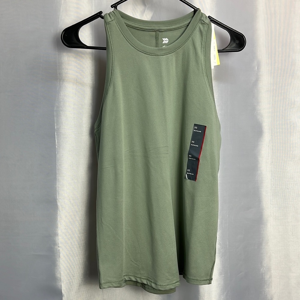 ALL in motion, extra small sleeveless shirt
